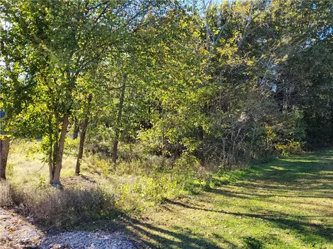 May Lane, Bella Vista, AR 72715