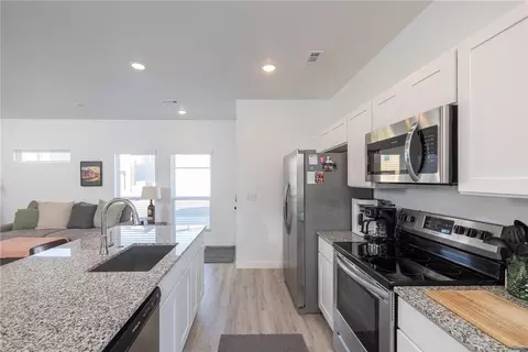 Kitchen - 971 Boardwalk Ave, Centerton, AR 72719 photo 6 of 6