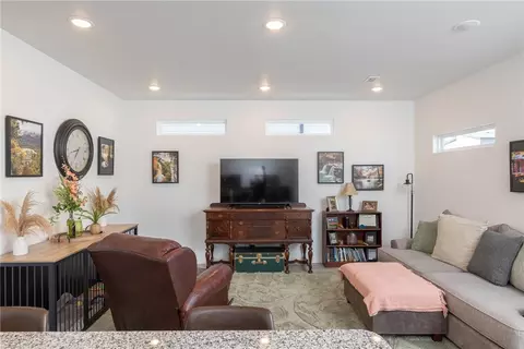 Living - 971 Boardwalk Ave, Centerton, AR 72719 photo 2 of 3