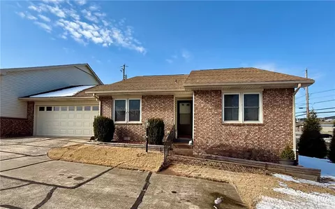 1800 Capps Rd #8, Harrison, AR 72601