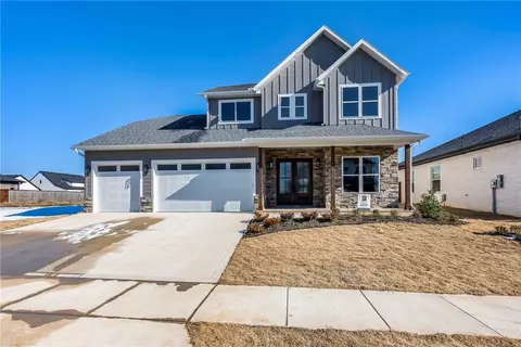 6701 SW Ambient St, Bentonville, AR 72713