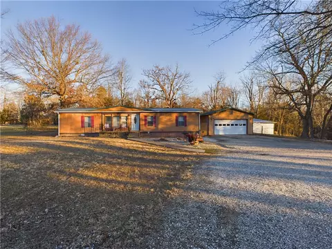 9893 206 Hwy, Harrison, AR 72601