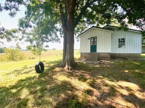6614 Marion County 4010, Everton, AR 72633 photo 2