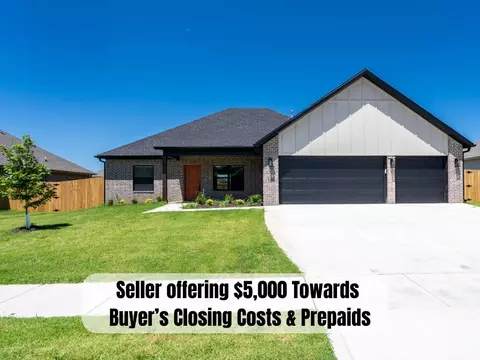 145 N Adler Ave, Farmington, AR 72730