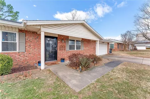 2502 Eidson St, Springdale, AR 72762 photo 3