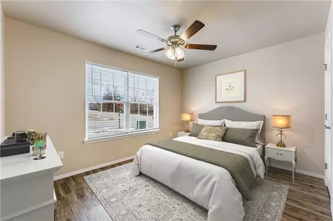 Bedroom - 2013 Maple Ct, Gentry, AR 72734 photo 1 of 4