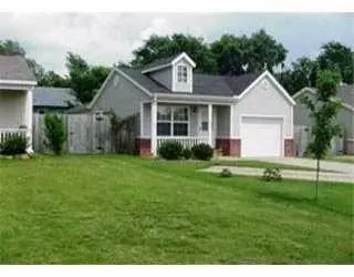 403 SE G St, Bentonville, AR 72712