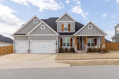 6420 S 61st St, Rogers, AR 72758