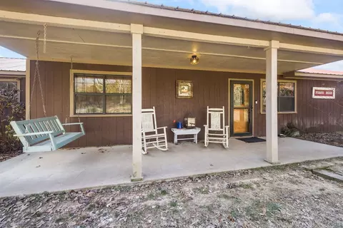 20053 Pug Gayer Rd, Fayetteville, AR 72703