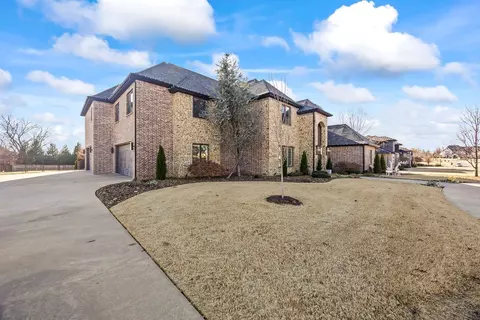 4021 Caerleon Cir, Bentonville, AR 72712