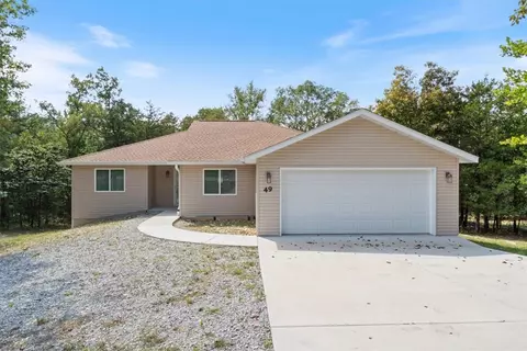 49 Thomas Cir, Holiday Island, AR 72631