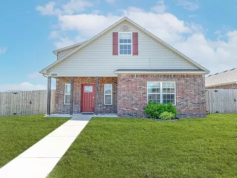 4301 SW Gallatine Ave, Bentonville, AR 72713
