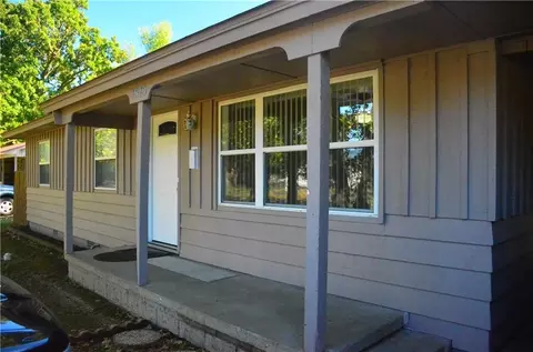 1515 Backus Ave, Springdale, AR 72764