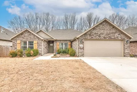 3137 Summer View Ave, Springdale, AR 72764