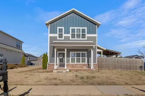 1707 Broadway Pl, Rogers, AR 72758