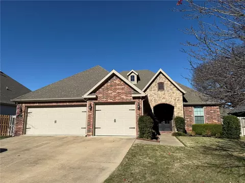 4294 Black Canyon St, Fayetteville, AR 72701