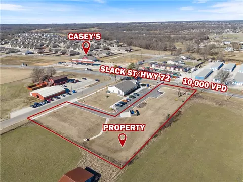 2103 Slack St, Pea Ridge, AR 72751