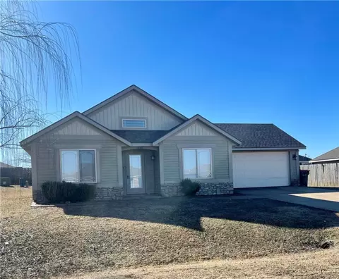 1234 Oak St, Lincoln, AR 72744