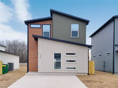 941 States Ave, Bentonville, AR 72713