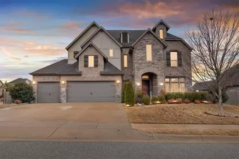 1620 Glastonbury Dr, Centerton, AR 72719