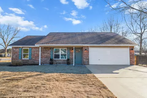 2773 Jessica Pl, Fayetteville, AR 72701