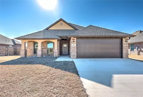 1050 Pink Lady Pl, Bentonville, AR 72712