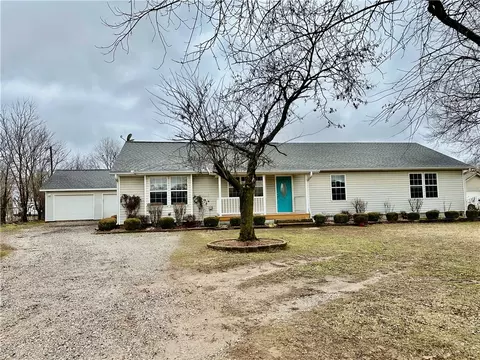 14097 Mariano Rd, Bentonville, AR 72712