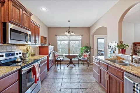 3 Patsy Cir, Bella Vista, AR 72715 photo 7