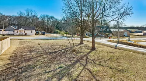 107 Quincy Ave, Lincoln, AR 72744