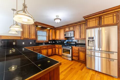 Kitchen - 997 Mcknight Ave, West Fork, AR 72774 photo 4 of 4