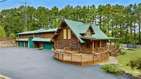 Exterior - 997 Mcknight Ave, West Fork, AR 72774 photo 2 of 13