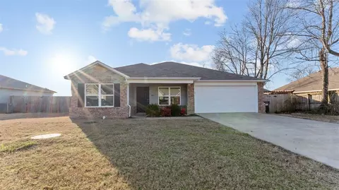 3816 Rosebud Ln, Springdale, AR 72764