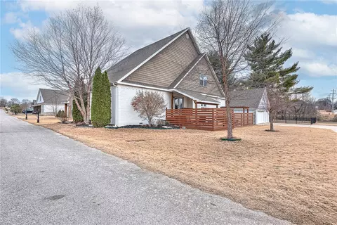 4291 W Mount Comfort Rd, Fayetteville, AR 72704