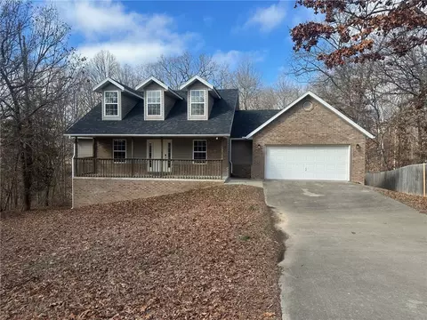8 Fulbourn Ln, Bella Vista, AR 72714