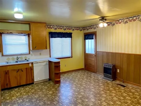 417 E Rogers Ave, Harrison, AR 72601 photo 7