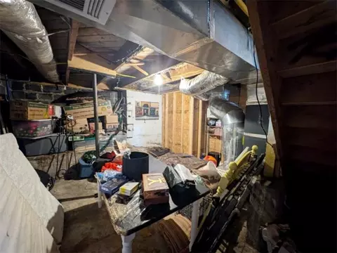 Entry Way - 315 N Spring St, Harrison, AR 72601 photo 1 of 1