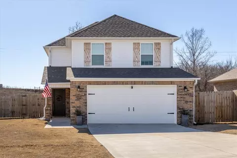 2013 Misti Woods St, Gentry, AR 72734