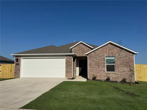 540 Arizona St, Farmington, AR 72730