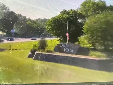 Eastleigh Drive, Bella Vista, AR 72714