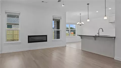 Living - 450 Hall St, West Fork, AR 72774 photo 1 of 3