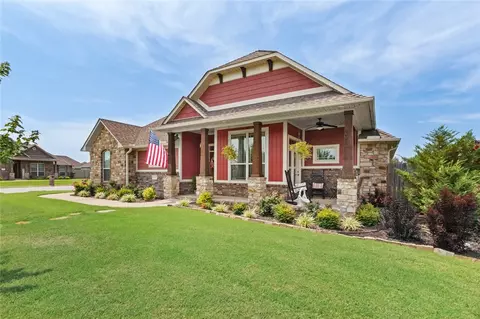 213 Crawford St, Pea Ridge, AR 72751