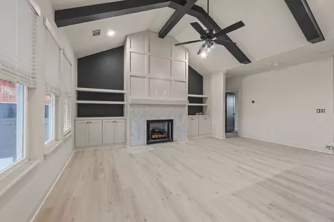 Living - 7967 Range Ave, Springdale, AR 72762 photo 2 of 2