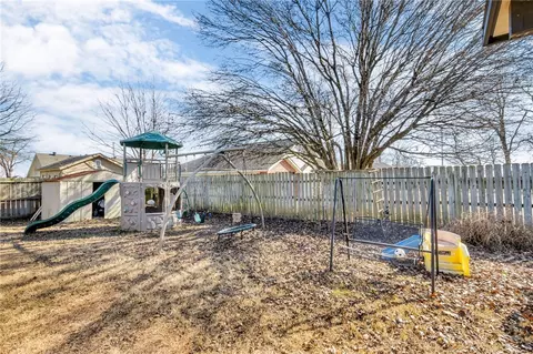 805 Michael St, Centerton, AR 72719 photo 29