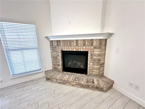 Living - 2418 W Lock Ln, Pea Ridge, AR 72751 photo 2 of 2