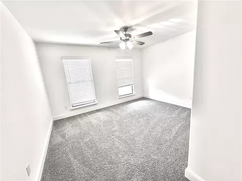 Bedroom - 2418 W Lock Ln, Pea Ridge, AR 72751 photo 2 of 3