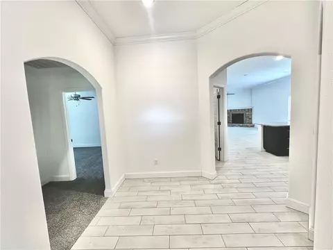 Entry Way - 2418 W Lock Ln, Pea Ridge, AR 72751 photo 1 of 2