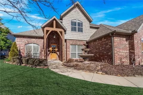 3700 SW Lone Oak Ave, Bentonville, AR 72712