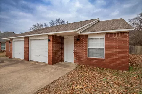 5531 And 5533 Roxanne Pl, Springdale, AR 72762