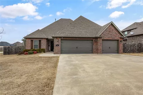 876 Via Firenze Ave, Springdale, AR 72762