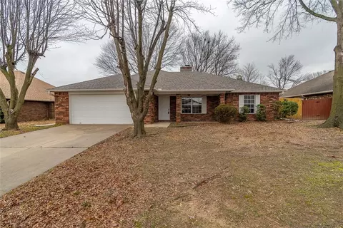 3505 W Hemlock St, Rogers, AR 72756